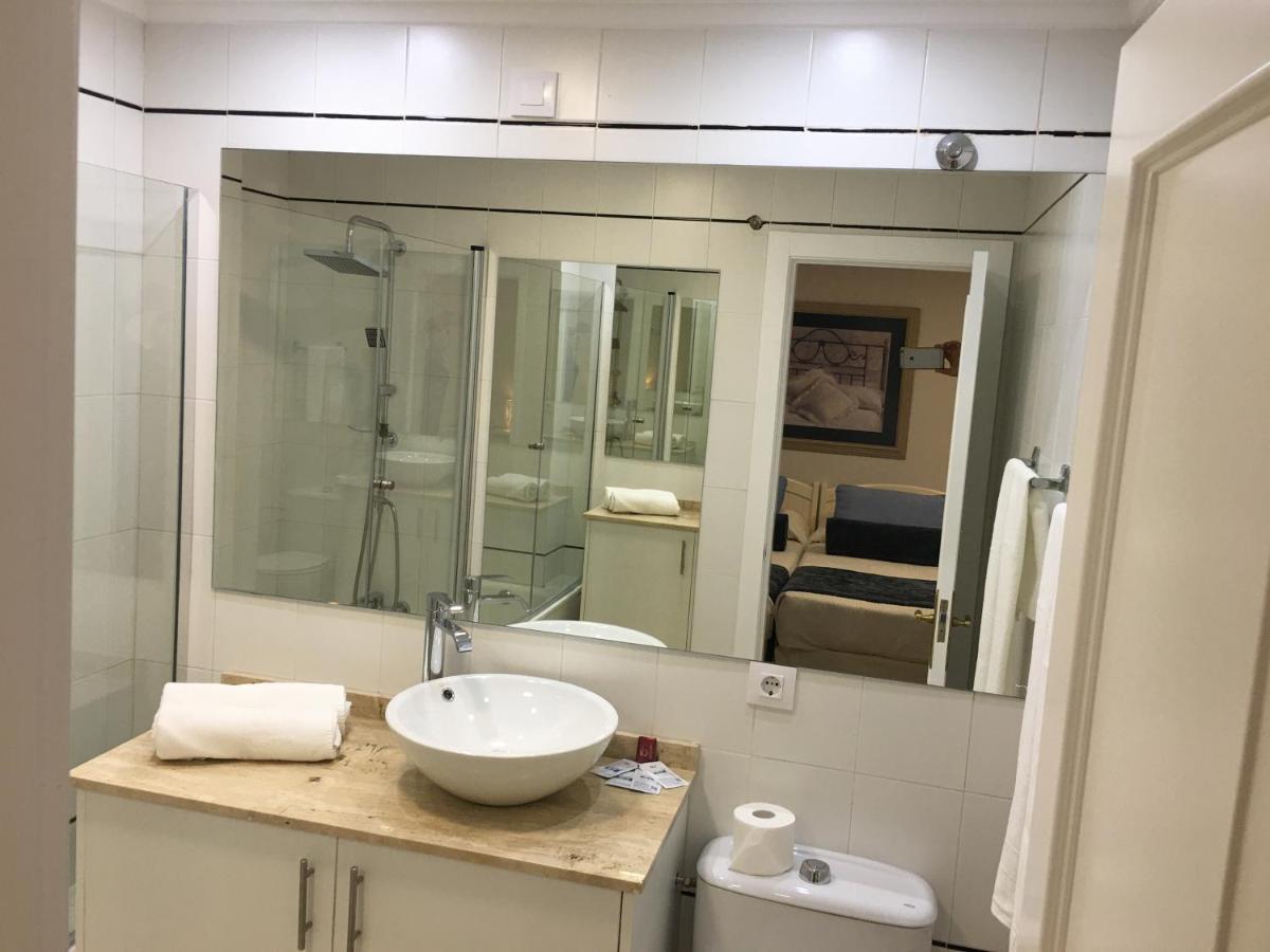 Hostal Restaurante Alarico 알라리즈 외부 사진