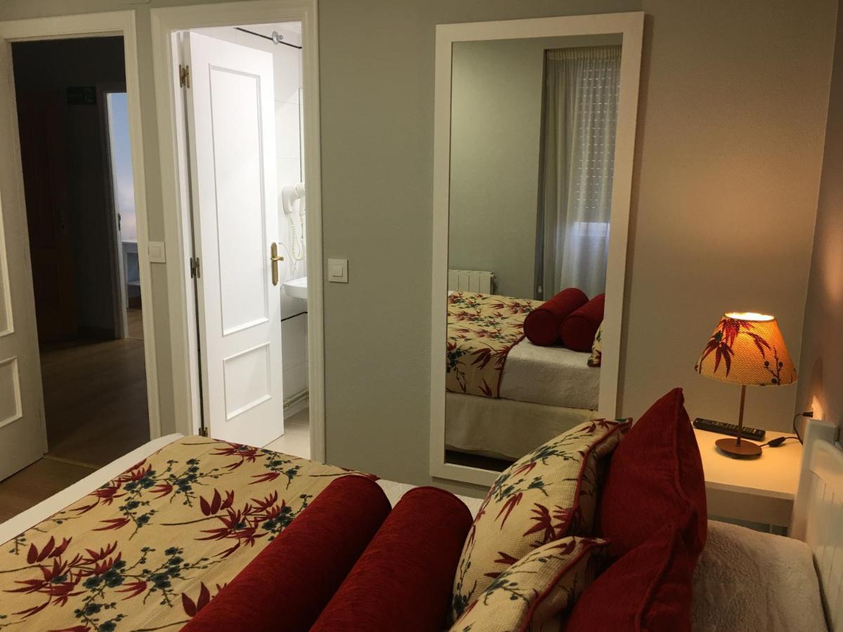 Hostal Restaurante Alarico 알라리즈 외부 사진